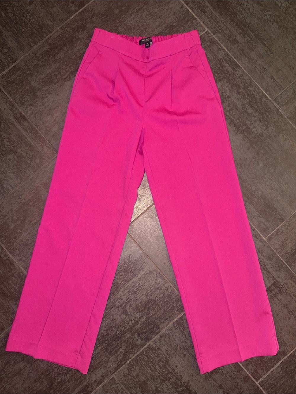 Women’s High-Rise wide leg pleated trousers  - Hot Pink